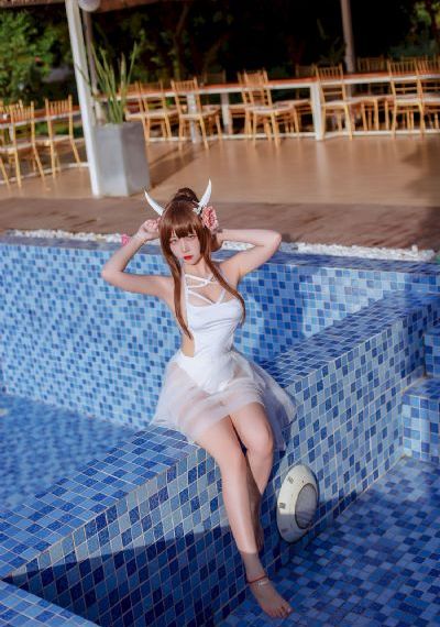 美丽的姑娘