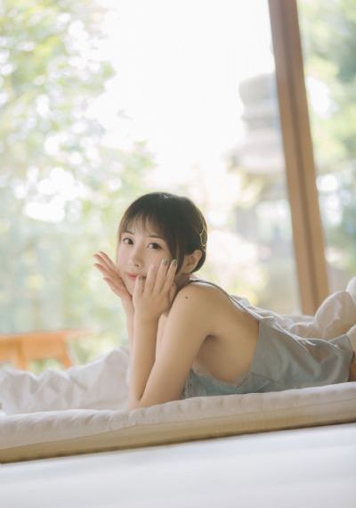 韩国家庭女教师