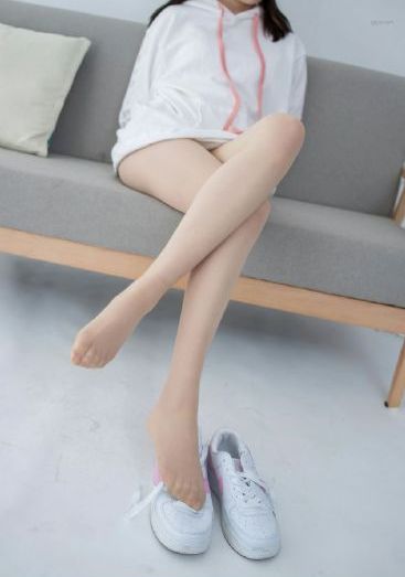 大胸美女在线观看