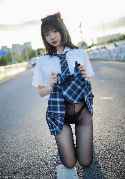 三十而已的故事背景设定在哪里